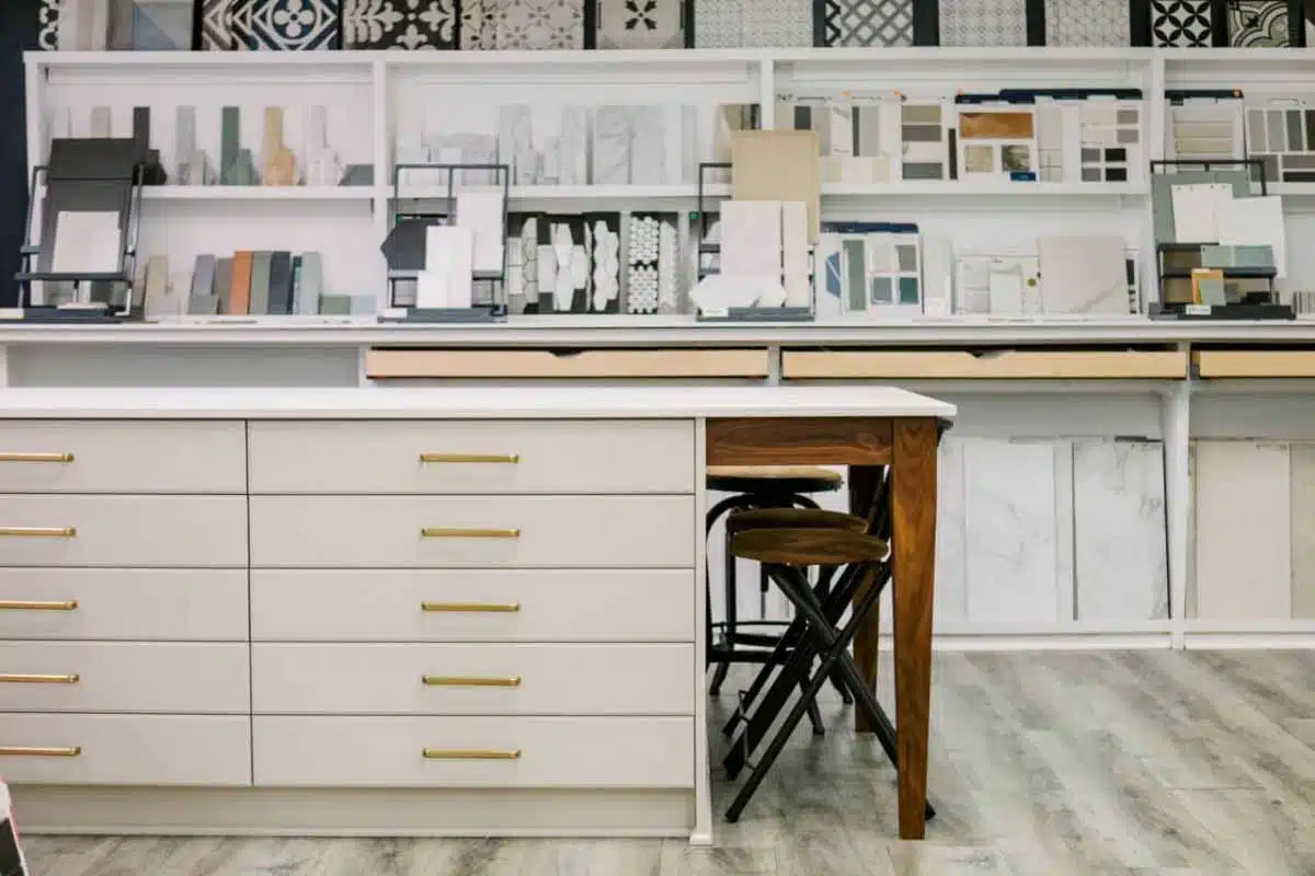 Showroom Island Remodeling Contractor kitchen and bath showroom