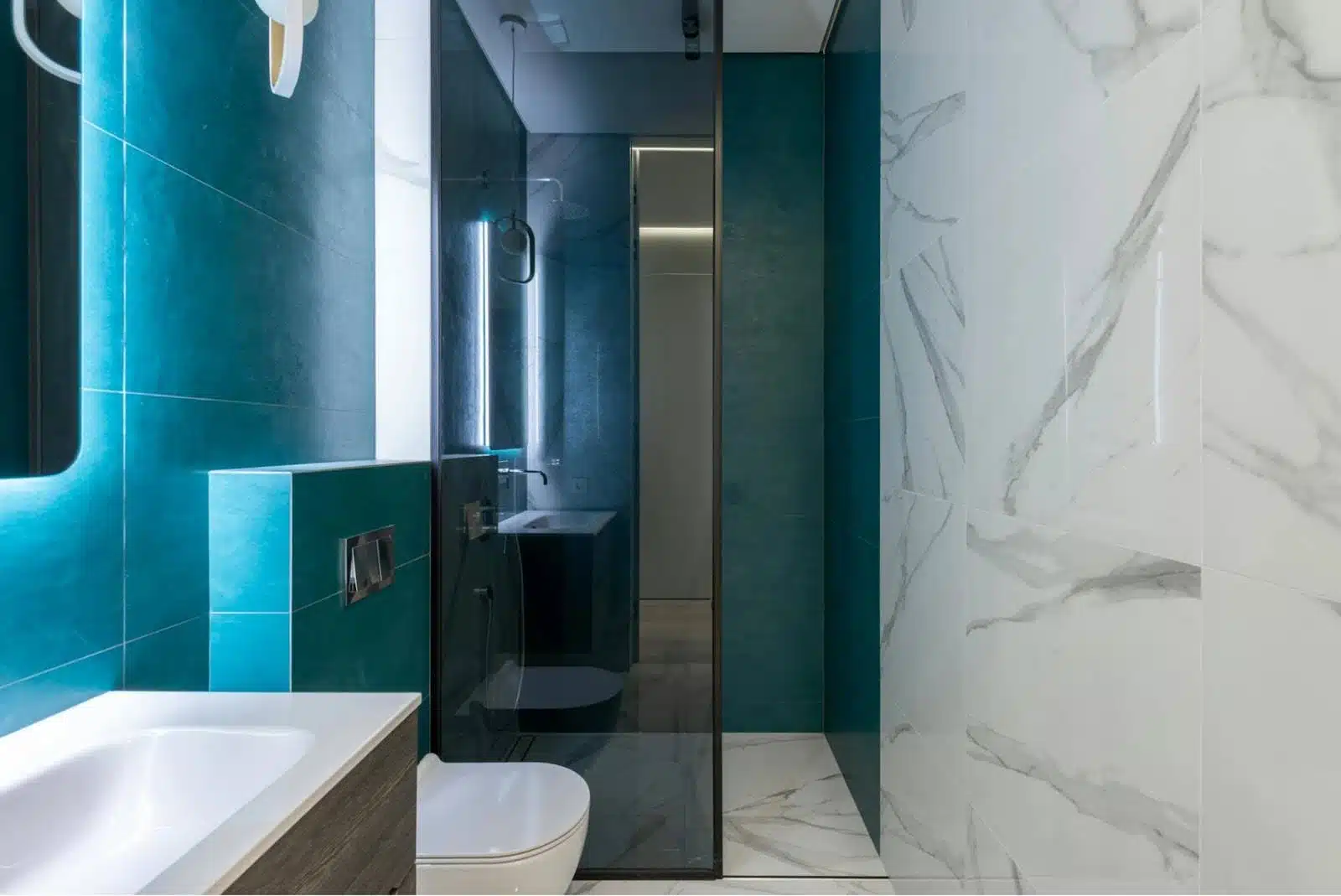 paint 3 A blue tiled bathroom wall