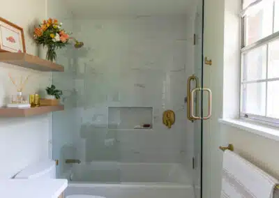 Small Master Bath in Bannerman Community